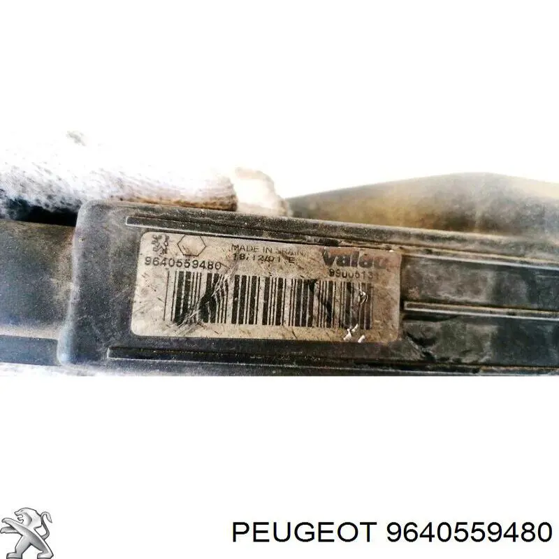 Faro derecho PEUGEOT 9640559480