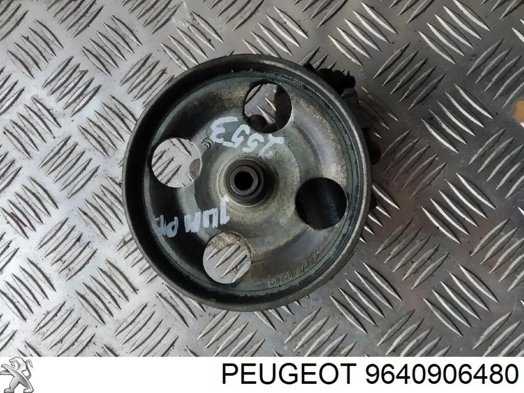 Bomba de dirección asistida  Peugeot/Citroen 9640906480 precio, desde 52,27 EUR