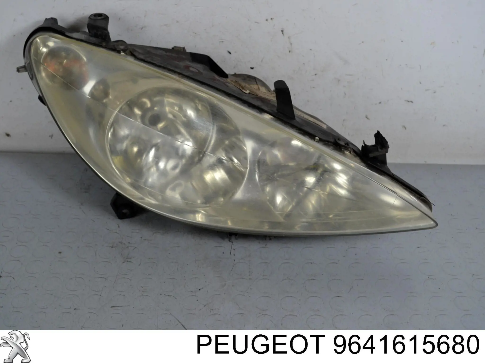 9641615680 Peugeot/Citroen faro derecho