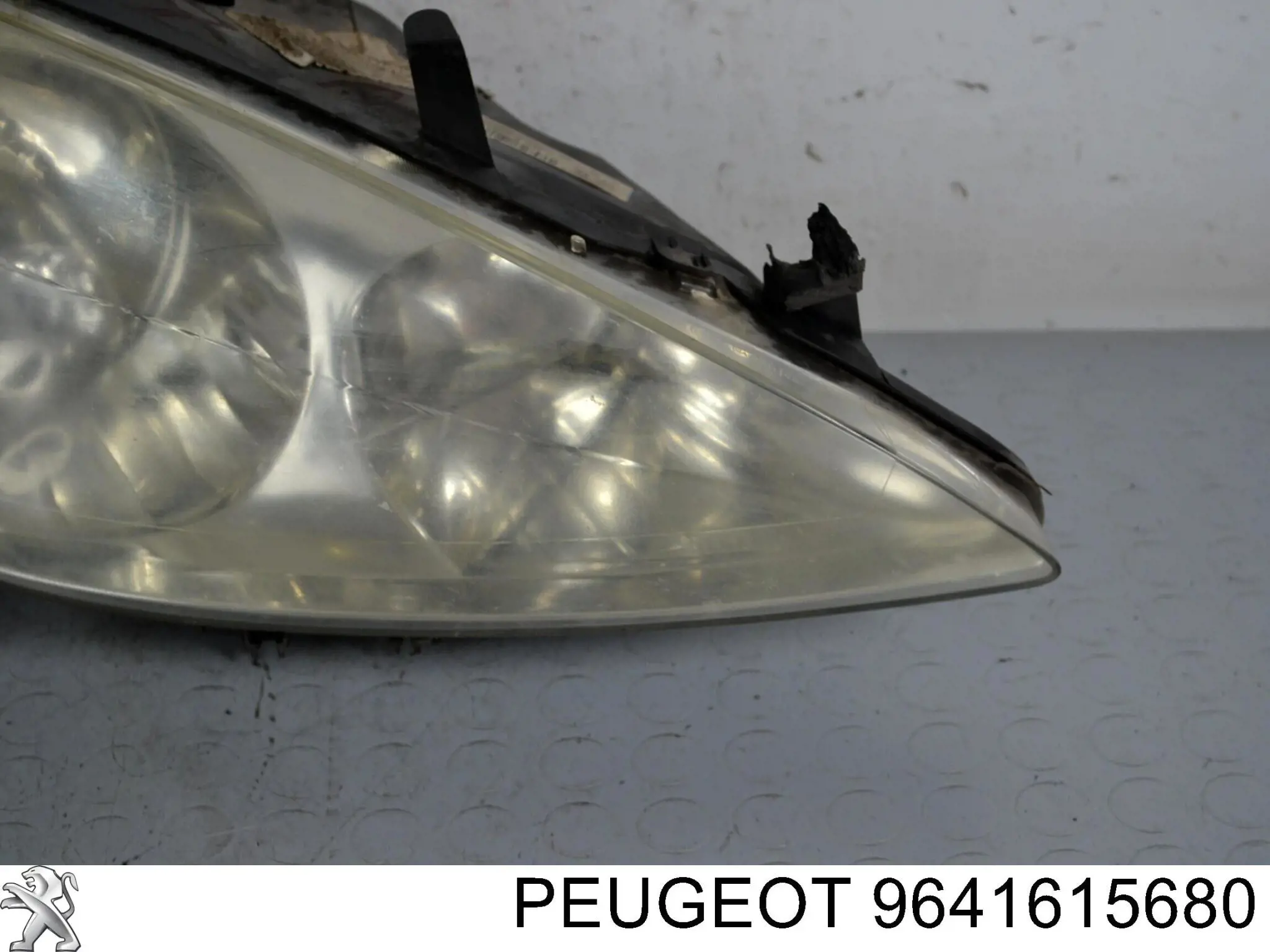 Comprar 88035 VALEO Faro derecho