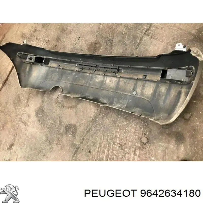 Paragolpes Peugeot/Citroen 9642634180 precio, desde 115,45 EUR