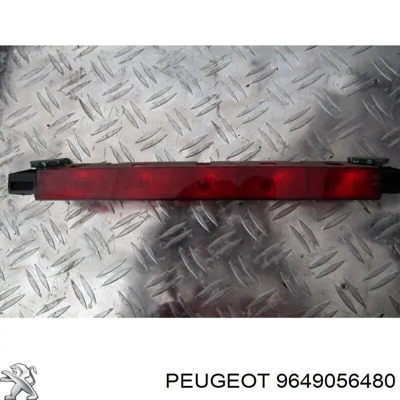 Lampara De Luz De Freno Adicional Peugeot 407 (6D)