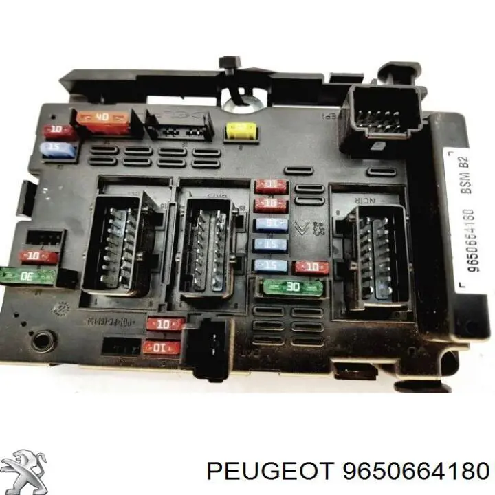 9650664180 Peugeot/Citroen Caja de relés y fusibles