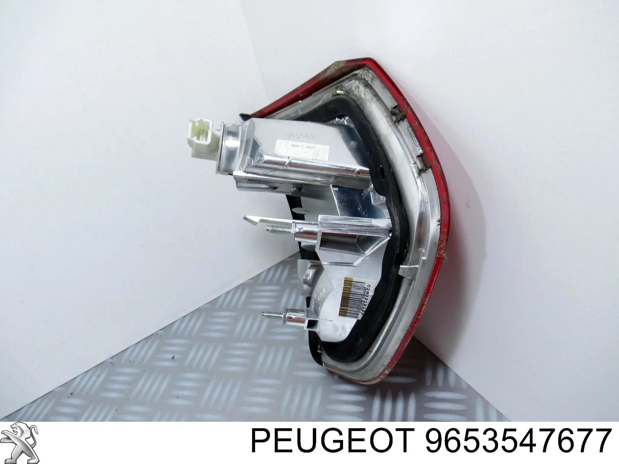 Piloto trasero interior derecho Peugeot/Citroen 9653547677 precio, desde 38,25 EUR