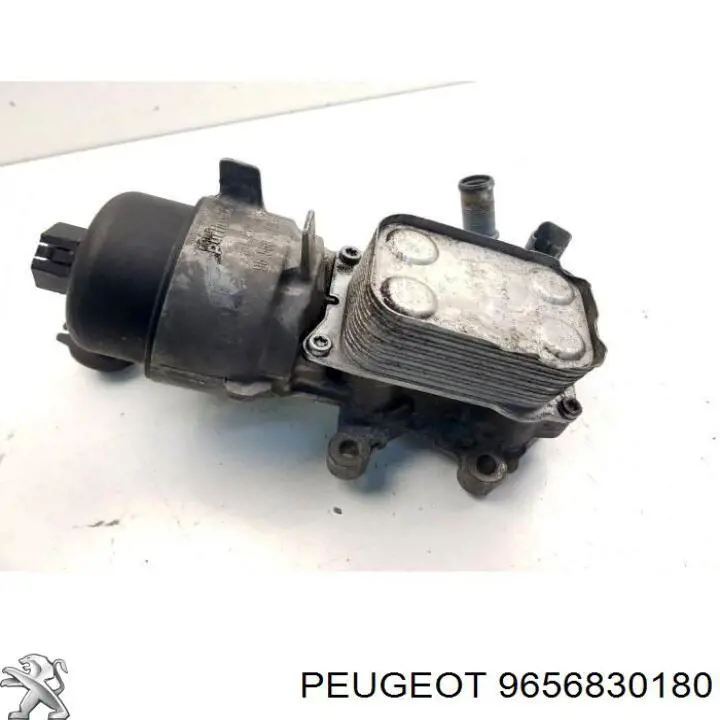 Portafiltro de aceite Peugeot/Citroen 9656830180