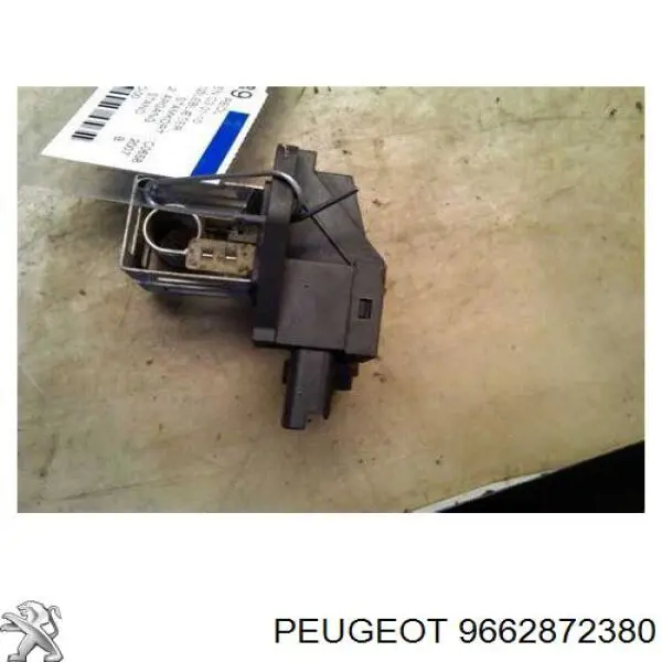 Regulador de velocidad del ventilador de refrigeración (unidad de control) Peugeot/Citroen 9662872380