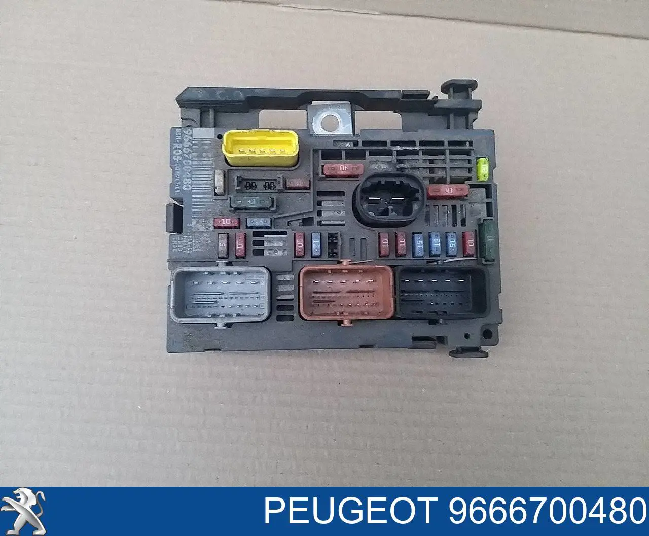 Comprar 9666700480 Peugeot/Citroen Caja de fusibles