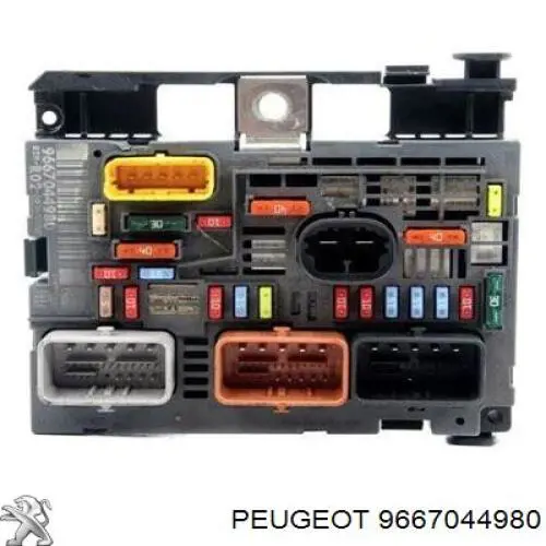 Caja fusibles Peugeot/Citroen 9667044980 precio, desde 124,87 EUR