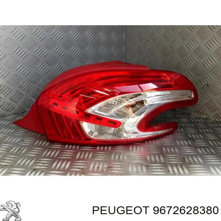 Piloto trasero derecho Peugeot/Citroen 9672628380 precio, desde 77,14 EUR