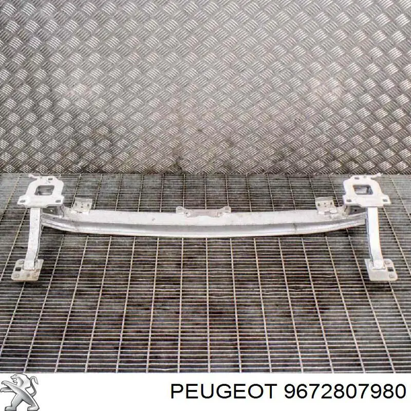 Refuerzo parachoque delantero Peugeot/Citroen 9672807980