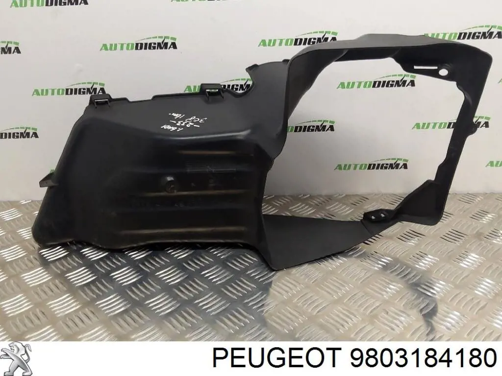 Comprar 7452J1 Peugeot/Citroen Moldura derecha del parachoques delantero