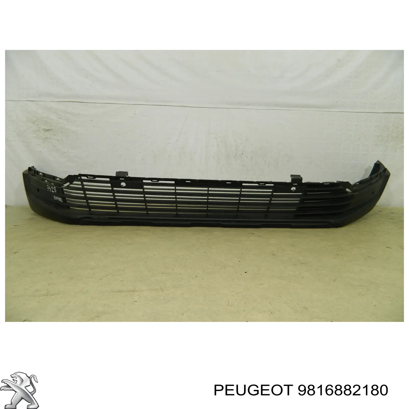 9816882180 Peugeot/Citroen Parachoques delantero, parte inferior