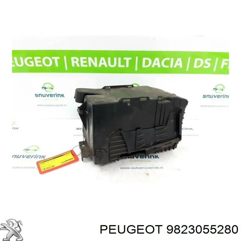 9823055280 Peugeot/Citroen Tapa de la batería