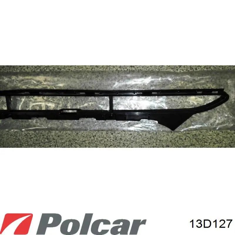 Rejilla central del parachoques delantero 13D127 Polcar