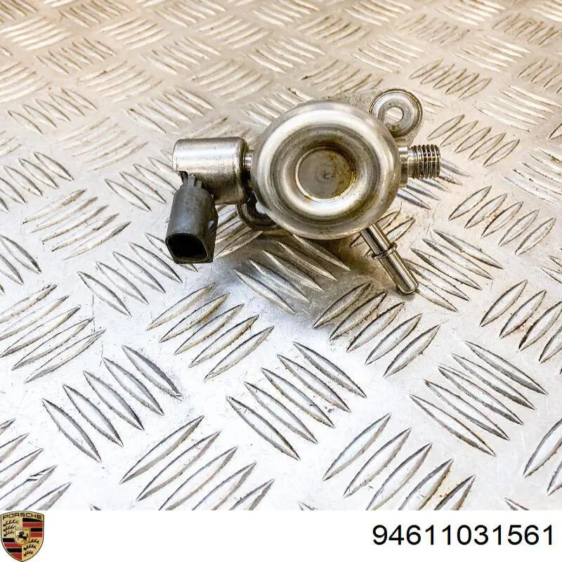 Comprar 94611031561 Porsche Bomba inyectora
