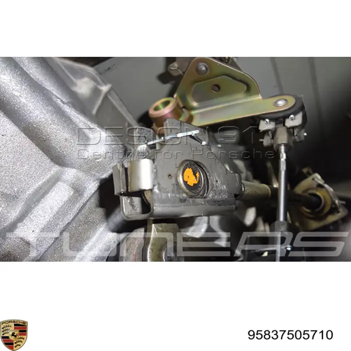 Soporte trasero de la transmisión 95837505710 Porsche
