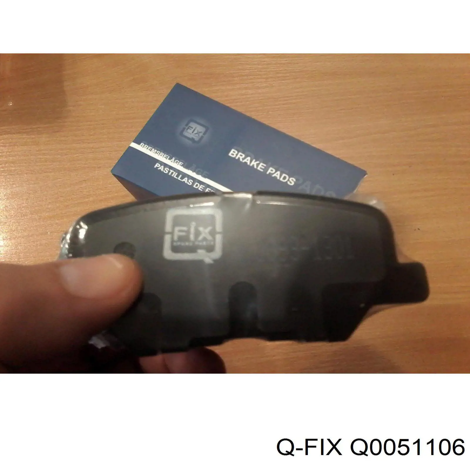 Comprar 5105309AA Chrysler Buje de la traviesa de montaje del diferencial trasero derecho