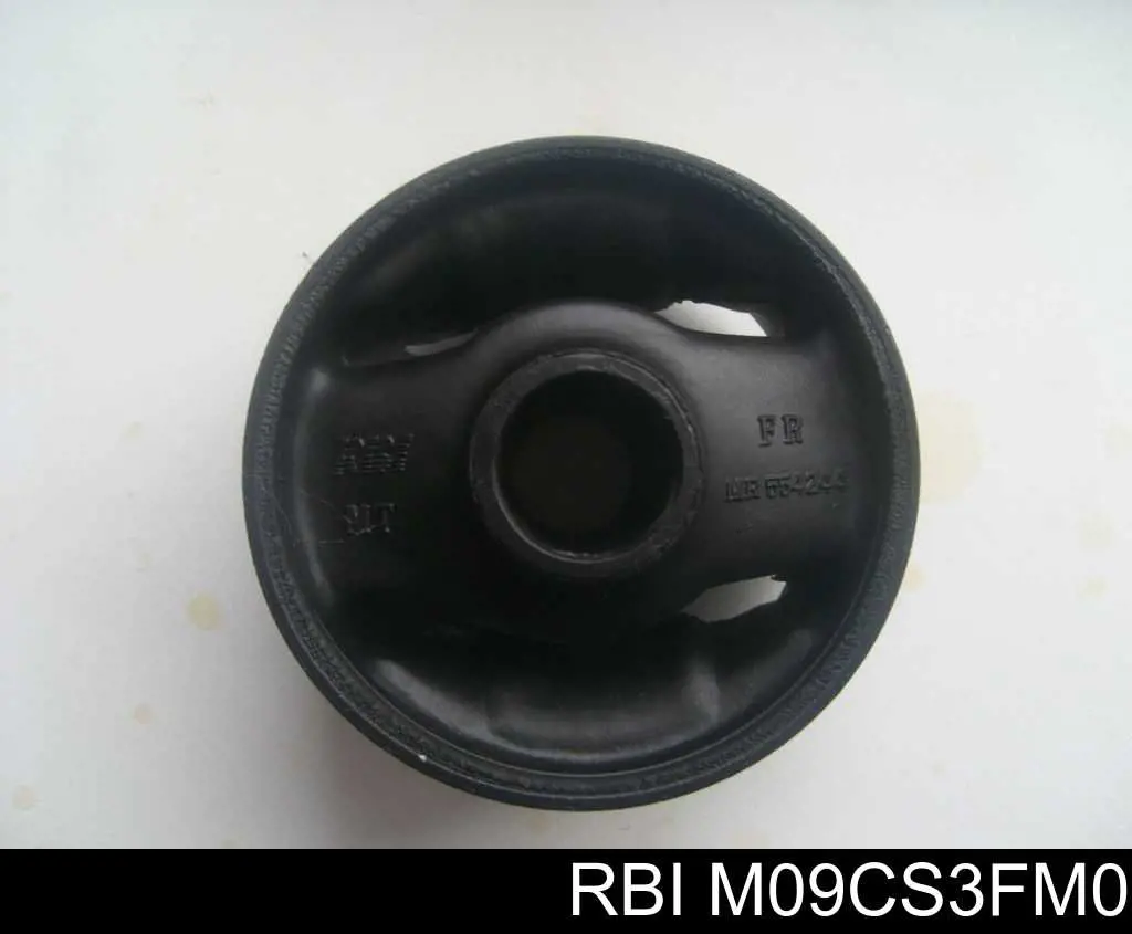 M09CS3FM0 RBI Soportes de motor delantero