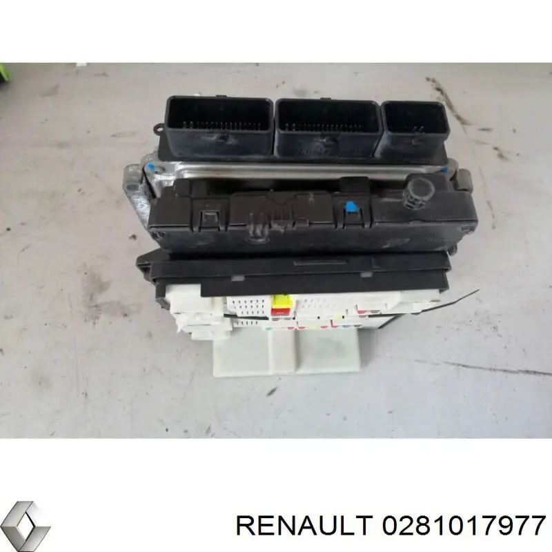 Unidad de control del motor  Renault (RVI) 0281017977 precio, desde 156,82 EUR