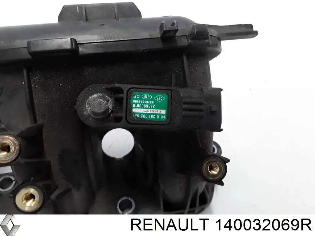 Colector de admisión 140032069R Renault (RVI)