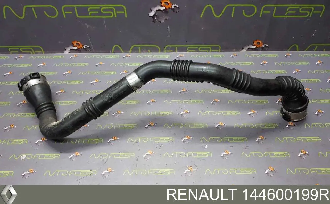 Manguera intercooler izquierdo  Mercedes 144600199R precio, desde 146,54 USD