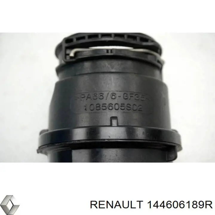 144606189R Renault (RVI) tubo flexible de aire de sobrealimentación derecho