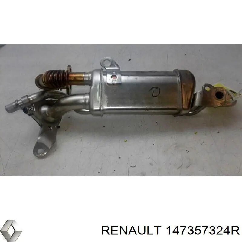 147357324R Renault (RVI) Enfriador de recirculación de gases de escape EGR