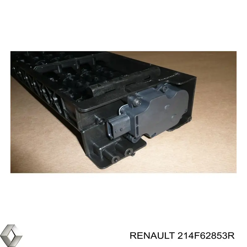 Deflector de aire del radiador Renault (RVI) 214F62853R precio, desde 222,65 EUR