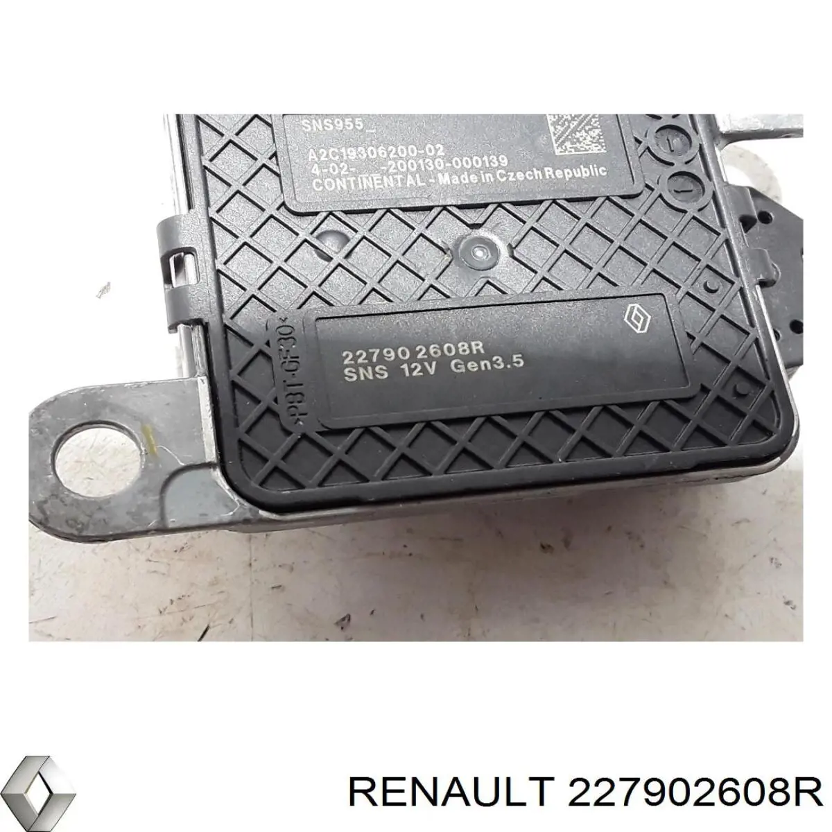 Sensor de óxidos de nitrógeno NOx trasero 227902608R Renault (RVI)