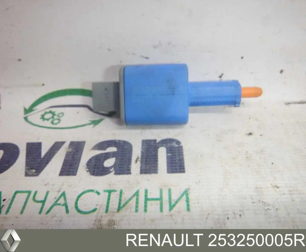 Interruptor de embrague Renault (RVI) 253250005R precio, desde 9,78 EUR