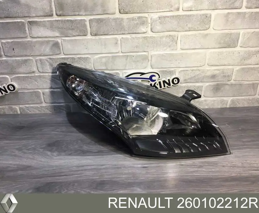 260102212R Renault (RVI) Luz derecha