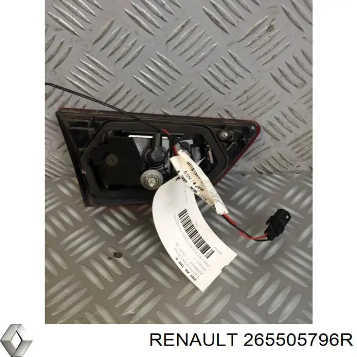 Piloto trasero interior derecho Renault (RVI) 265505796R precio, desde 39,20 EUR