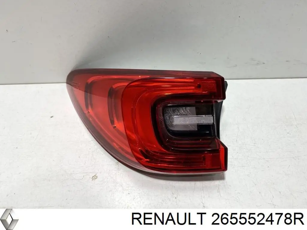 Piloto trasero exterior izquierdo Renault (RVI) 265552478R precio, desde 191,65 EUR