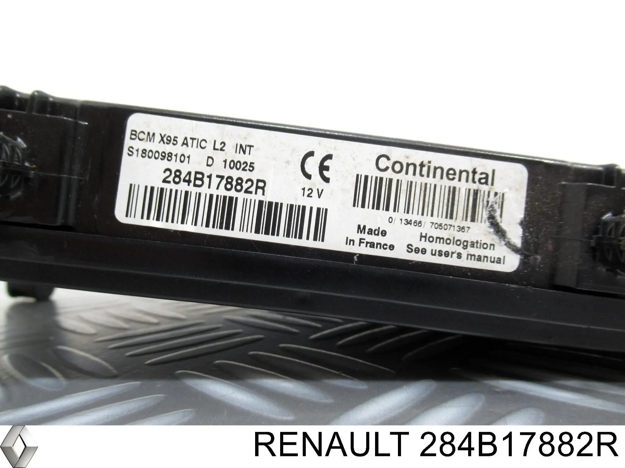 Caja de fusibles 284B17882R Renault (RVI)