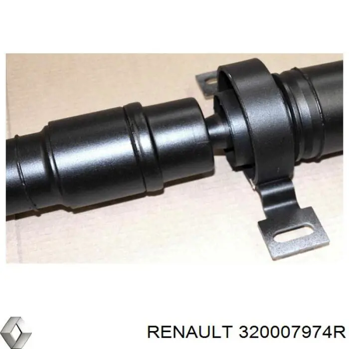 320007974R Renault (RVI) árbol cardán trasero completo