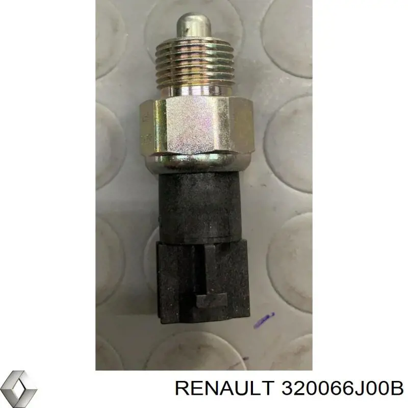 Interruptor piloto de marcha atrás Renault (RVI) 320066J00B precio, desde 16,32 EUR