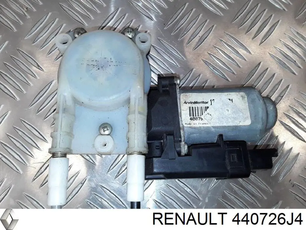 Motor del elevalunas de la puerta delantera derecha Renault (RVI) 440726J4 precio, desde 53,72 EUR