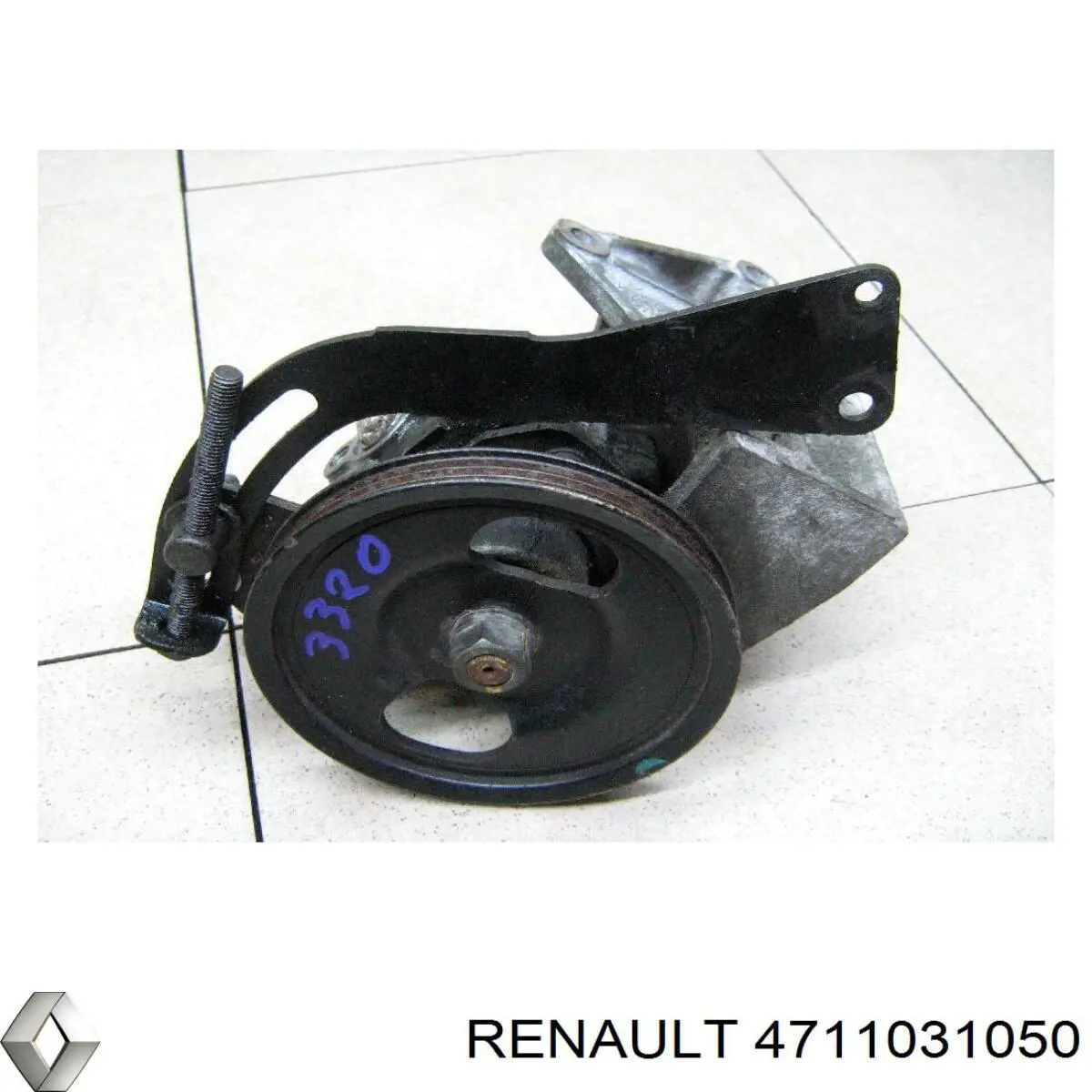 Bomba de dirección asistida  Renault (RVI) 4711031050 precio, desde 111,07 EUR