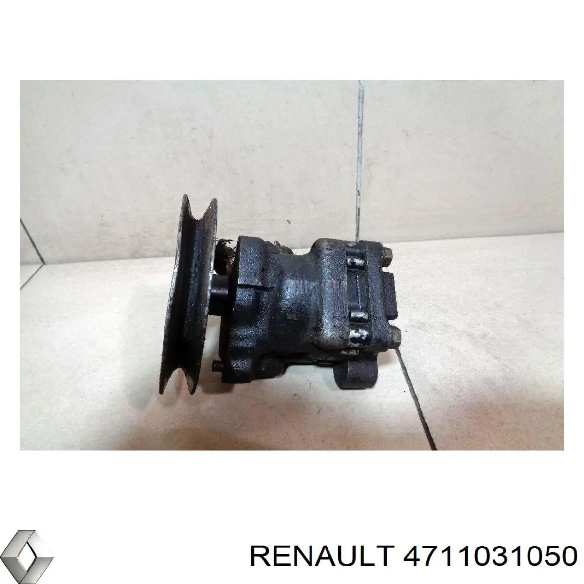 Bomba de dirección 4711031050 Renault (RVI)
