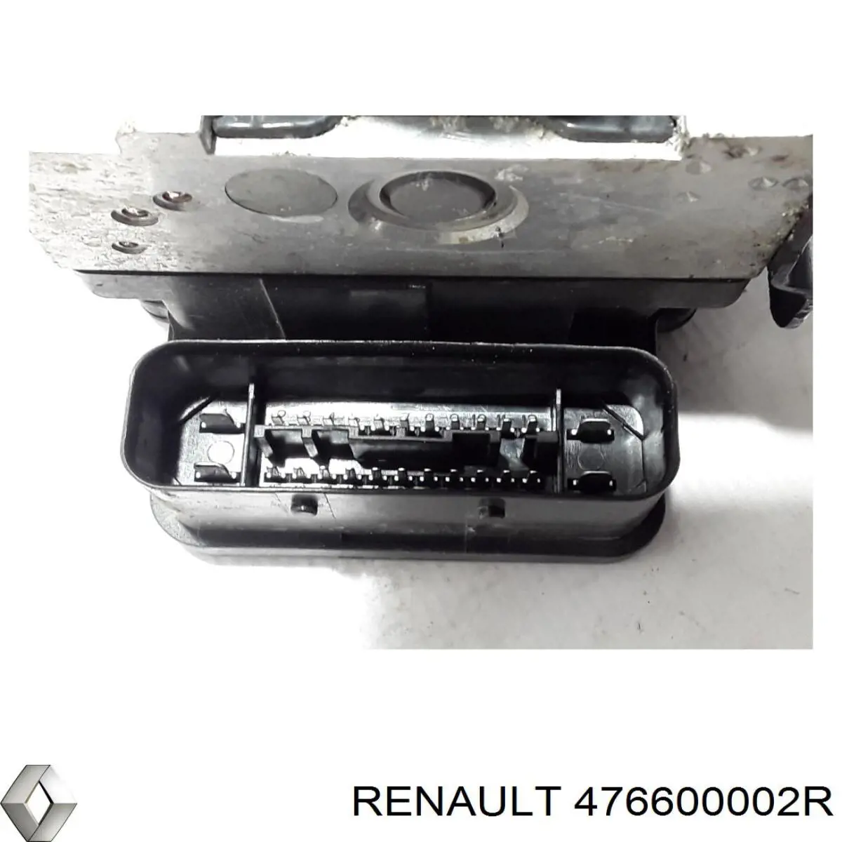 476600002R Renault (RVI)