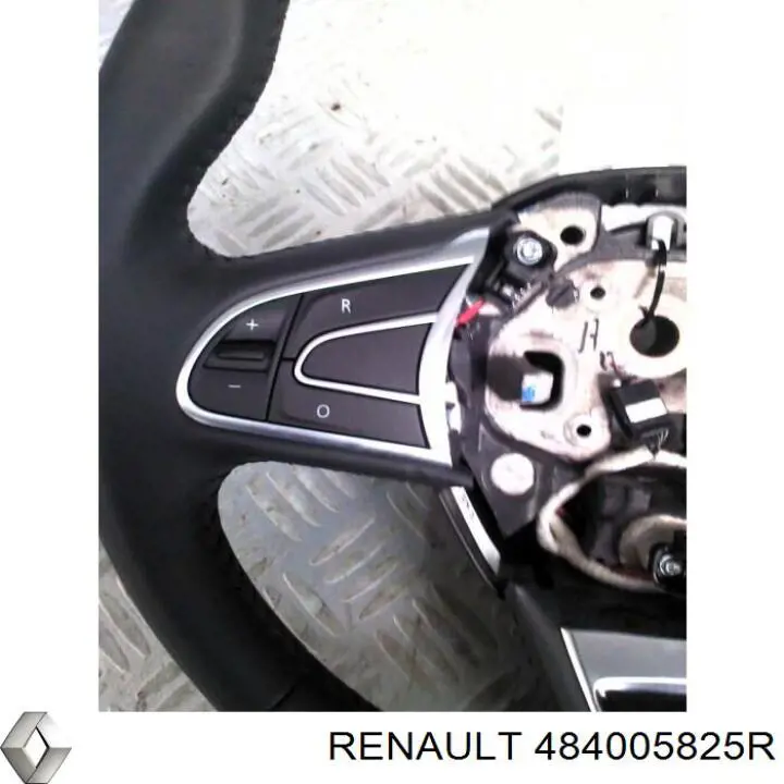 Comprar 484005825R Renault (RVI) Volante