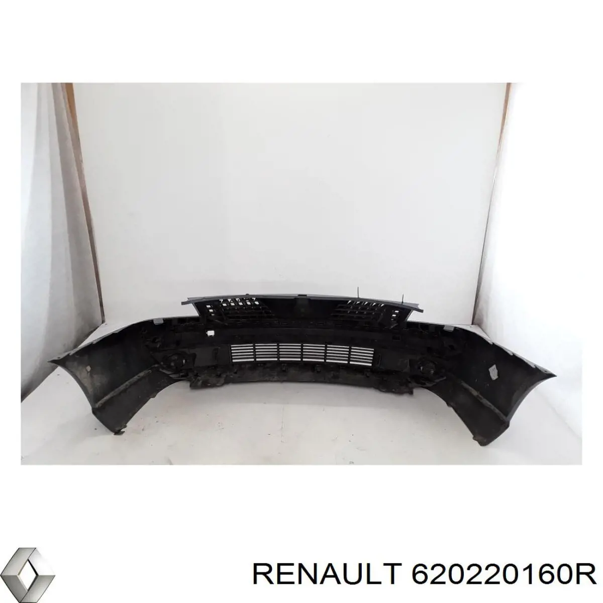 620220160R Renault (RVI) paragolpes delantero
