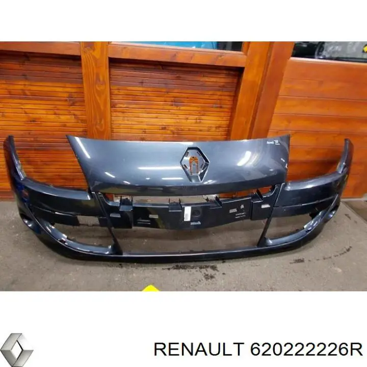 Parachoques delantero Renault (RVI) 620222226R precio, desde 282,30 EUR