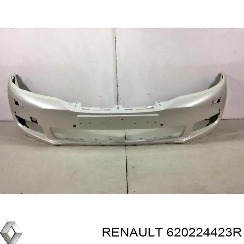 Paragolpes 620224423R Renault (RVI)