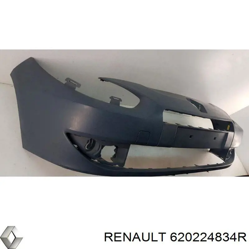 Parachoques delantero para Renault Fluence (L3)