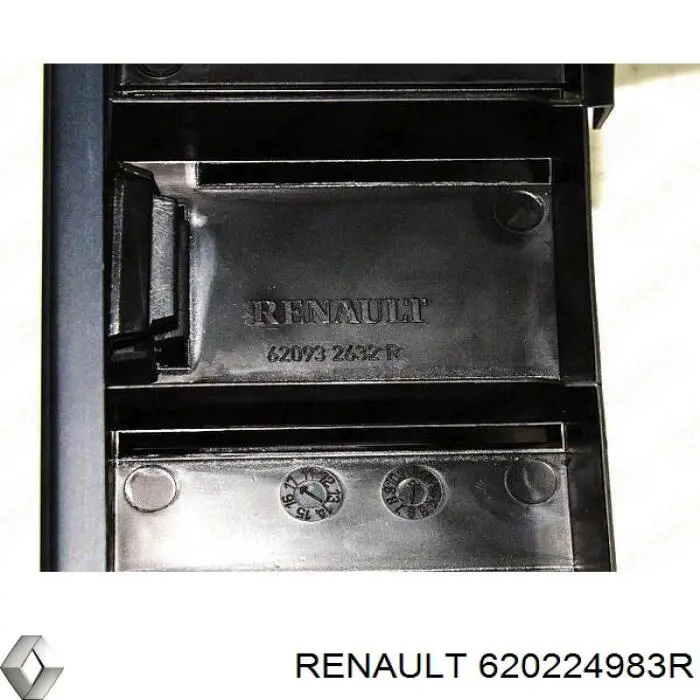 620224983R Renault (RVI) paragolpes delantero