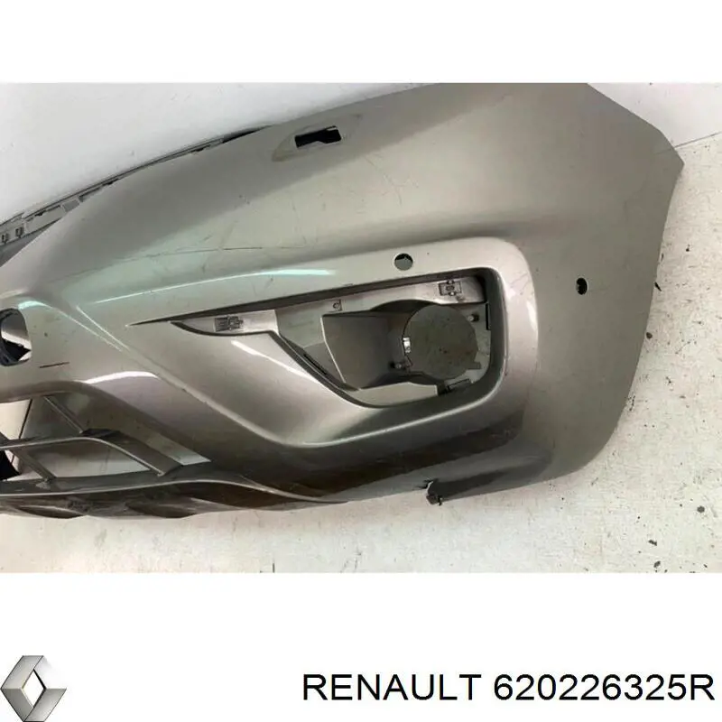 Parachoques delantero Renault (RVI) 620226325R precio, desde 450,35 EUR