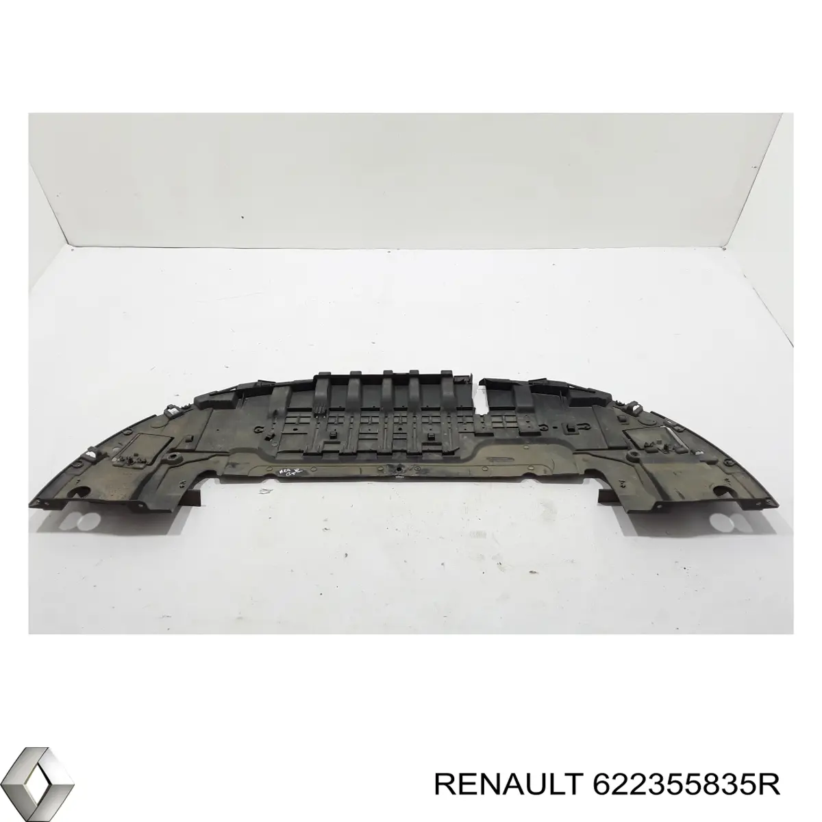 Deflector de parachoques delantero MG16403 Phira