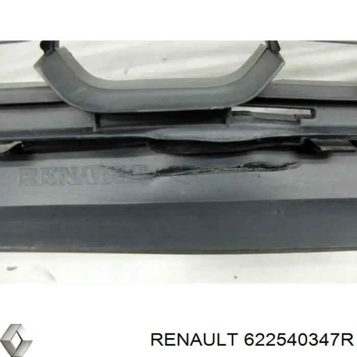 Rejilla de ventilación, paragolpes delantero, central para Renault DUSTER (HS)