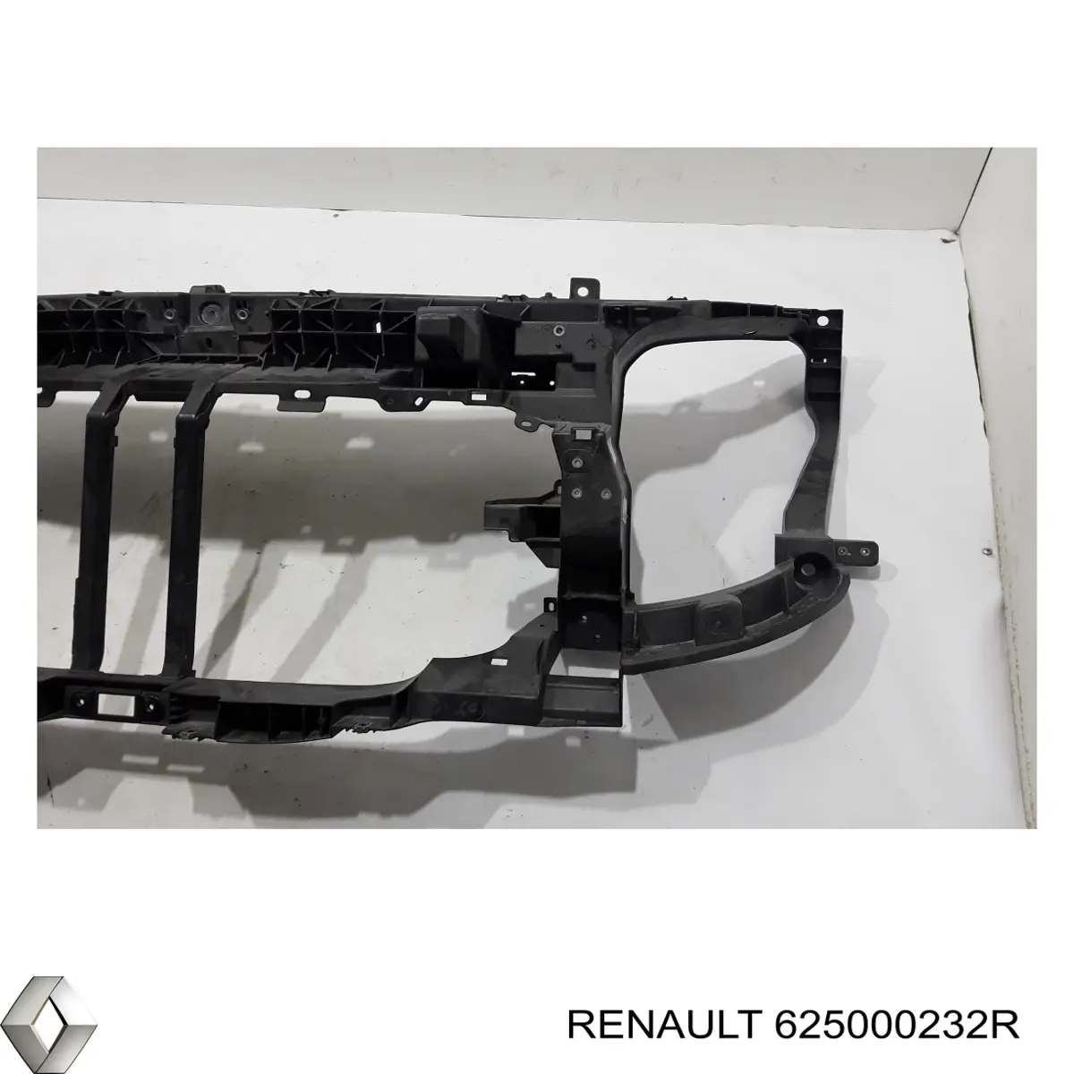 Soporte de radiador 625000232R Renault (RVI)